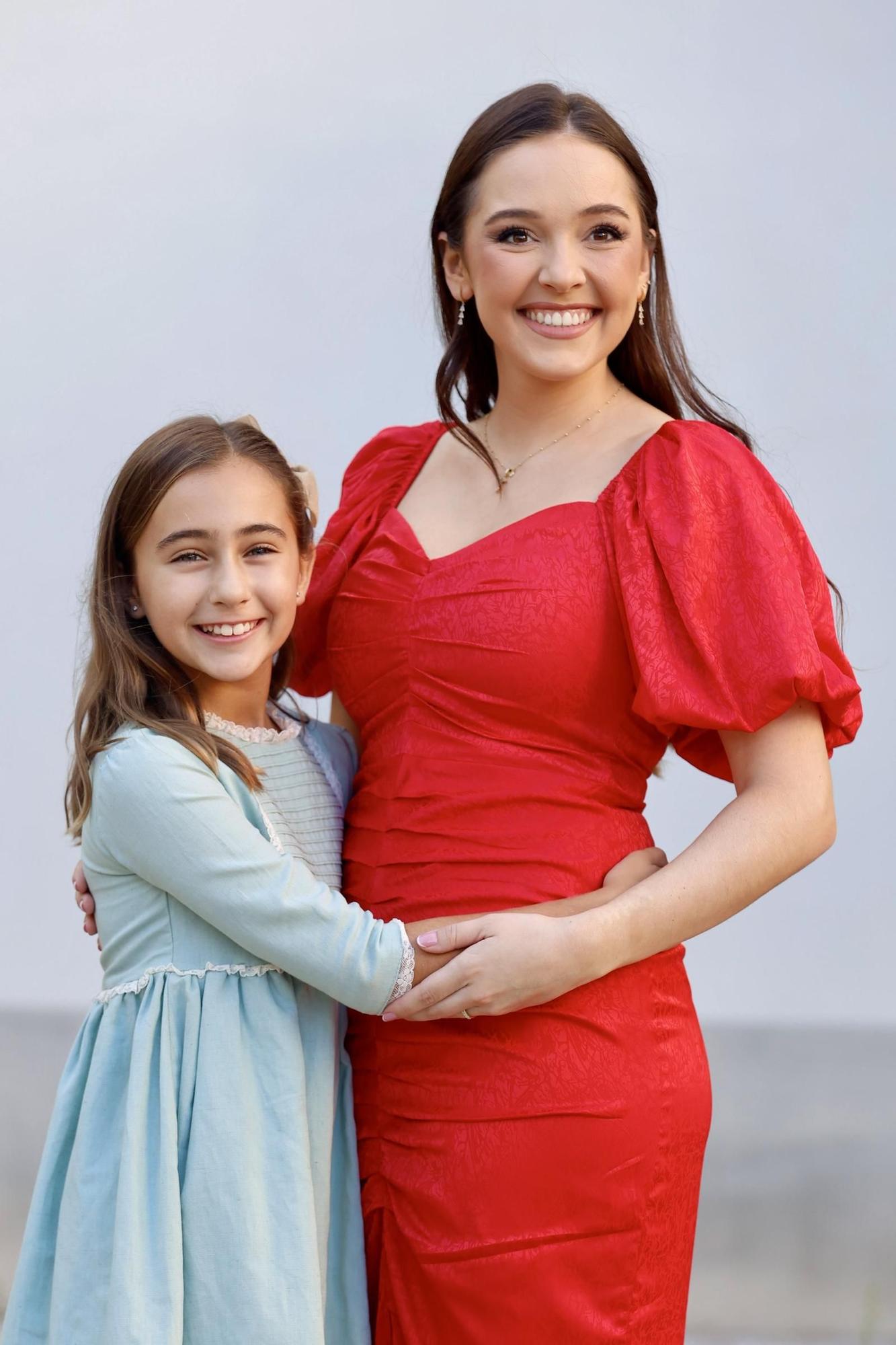 Puesta de largo de las candidatas a Falleras Mayores 2026