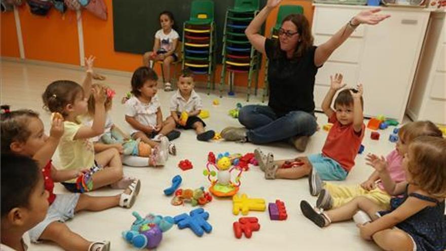 El Stepv enmienda el plurilingüismo para que haya inmersión total en Infantil en valenciano