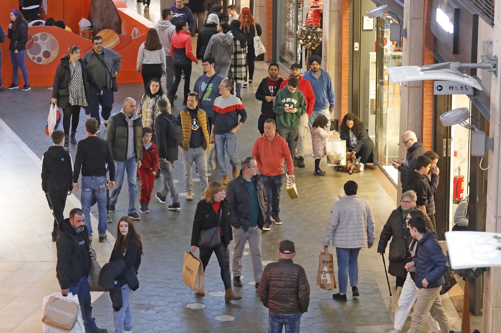 Inici de rebaixes a l'Espai Gironés