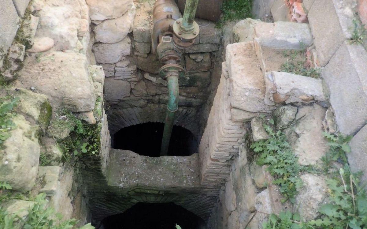 El convento en ruinas del que escribió Delibes: Aldea del Palo desaparece