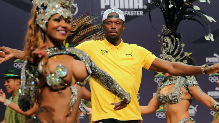 Usain Bolt baila samba en Río