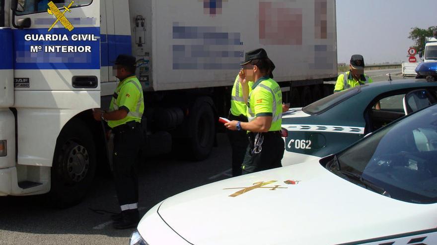 Detenido por conducir drogado un trailer de 40 toneladas