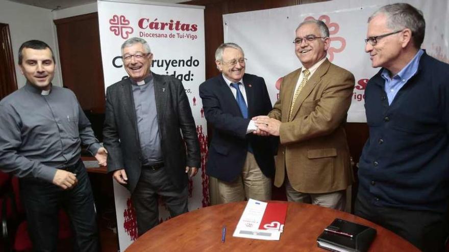 Montes, Cuevas, Dorrego, Davila y Barrecheguren durante la presentación del nuevo director. // A.Irago