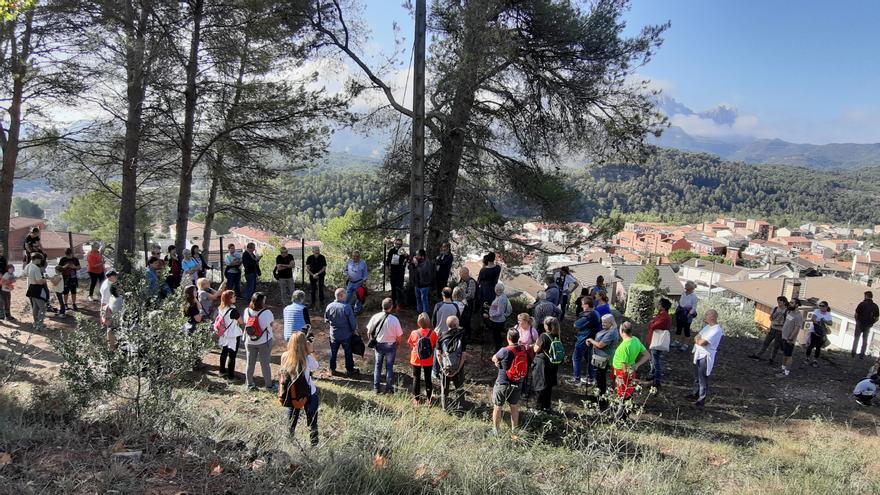 Més d’un centenar de persones participen a la commemoració dels 130 anys de l’antic cremallera de Montserrat