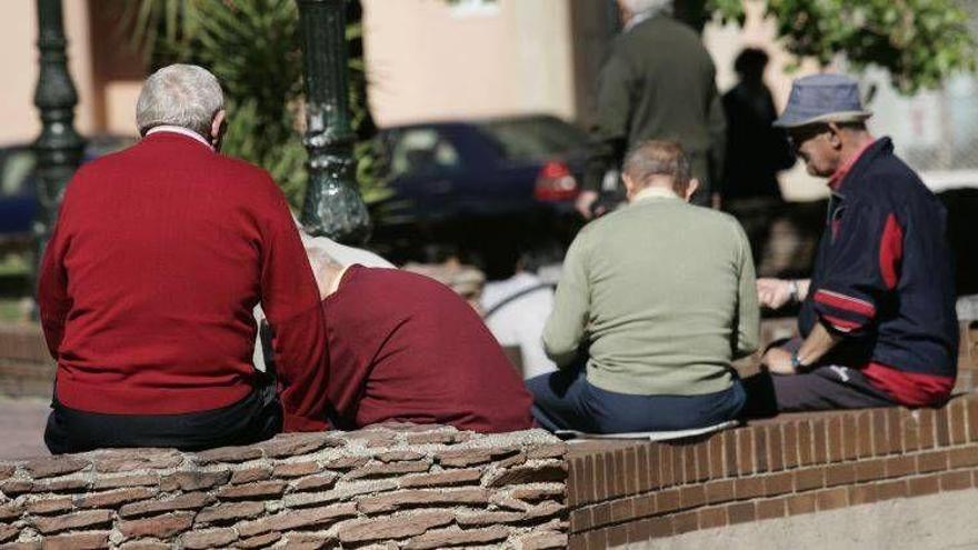 Más del 21% de usuarios con tarjeta sanitaria tiene más de 65 años en Aragón