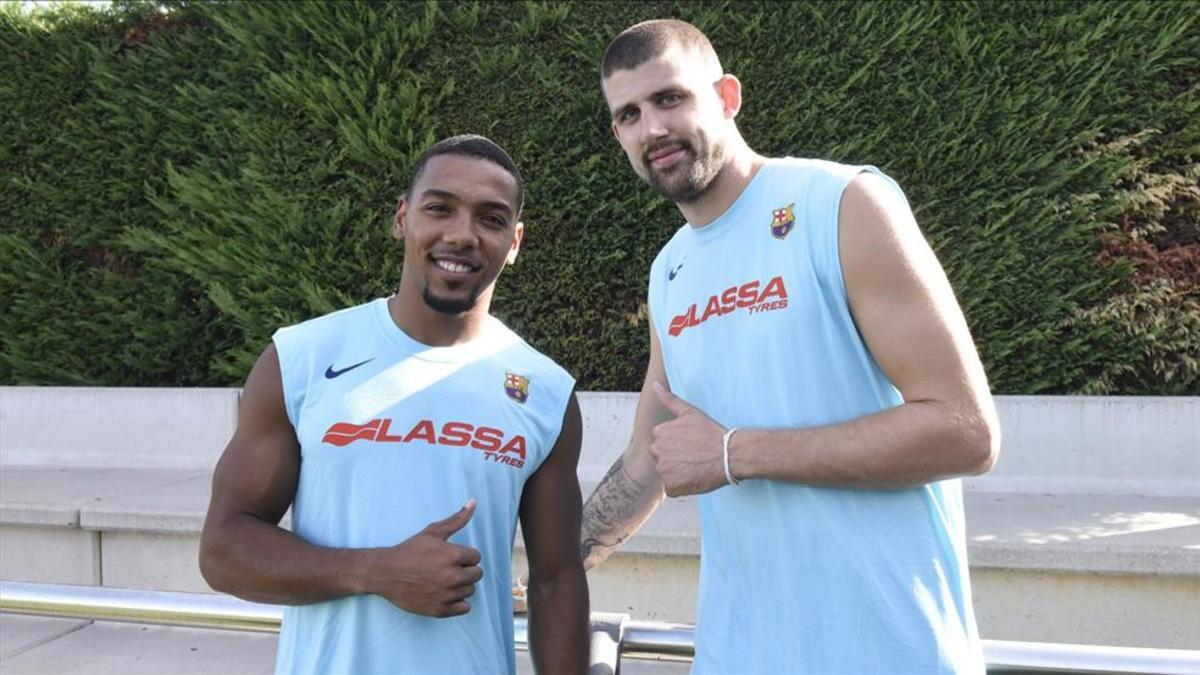 Pressey y Moerman, dos de los nuevos fichajes, fueron la gran novedad en la segunda jornada de pretemporada del Barça Lassa