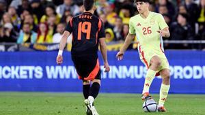 Cubarsí, tras debutar con España ante Colombia