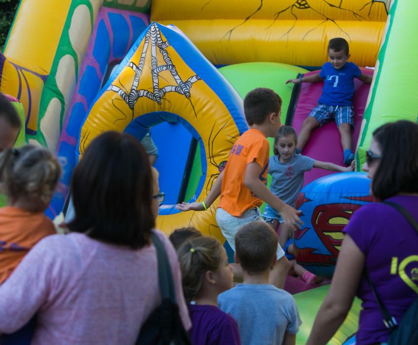 Las Hogueras celebran el Día del Foguerer Infantil