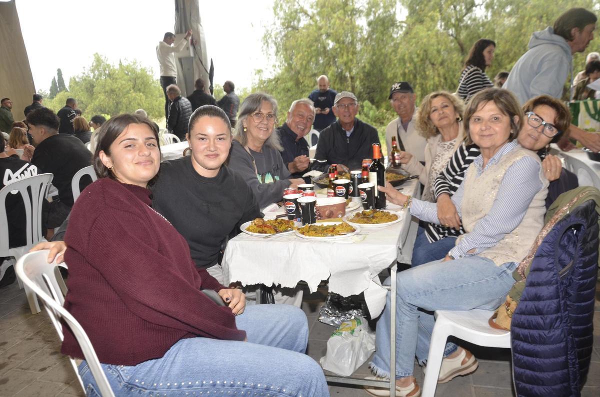Multitudinario 'Dia de les paelles' de Moncofa