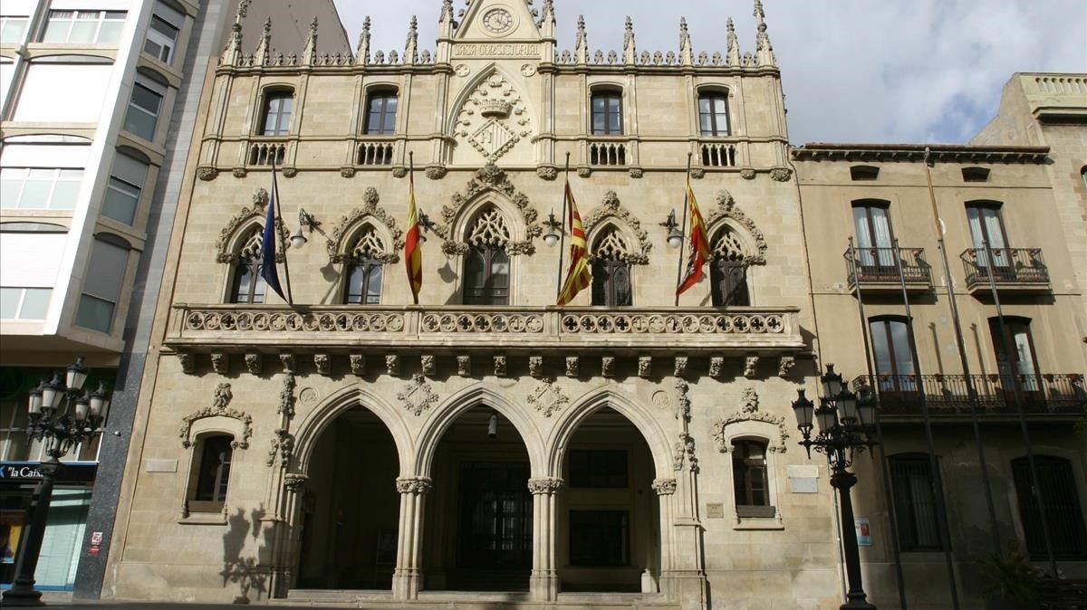 Fachada del Ayuntamiento de Terrassa.