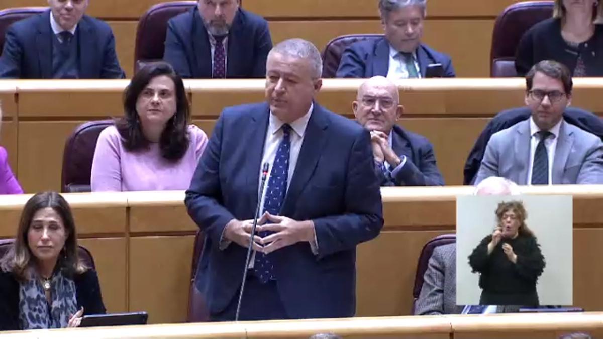 Bernabé, en el Senado.