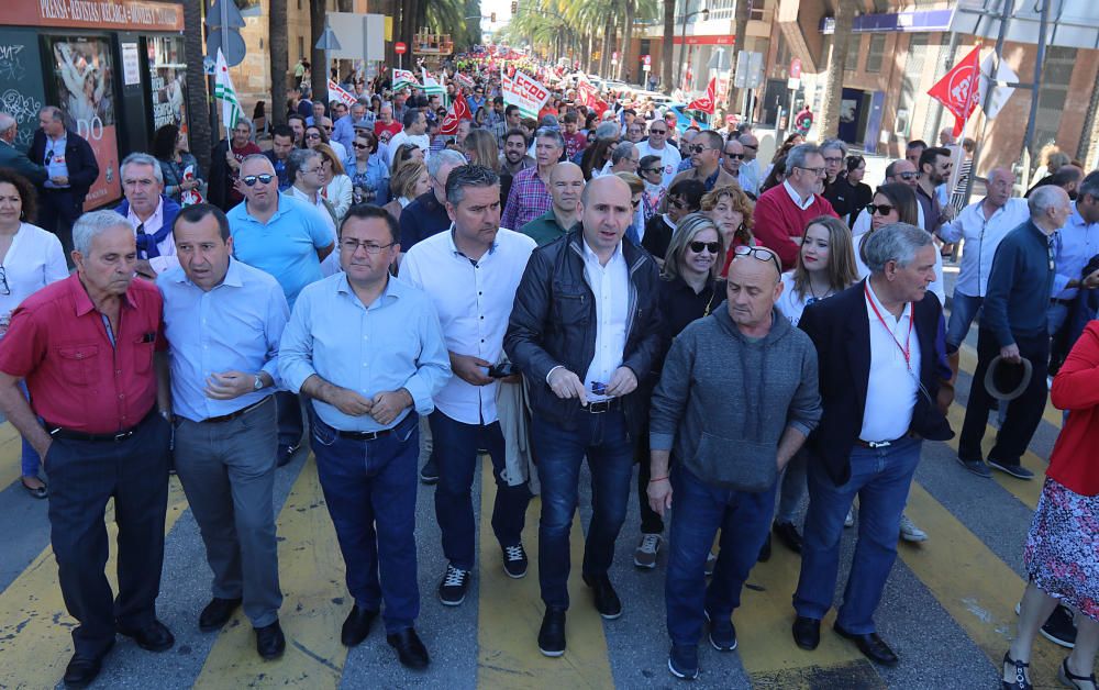 Miles de personas secundan en Málaga la marcha central del Primero de Mayo en Andalucía