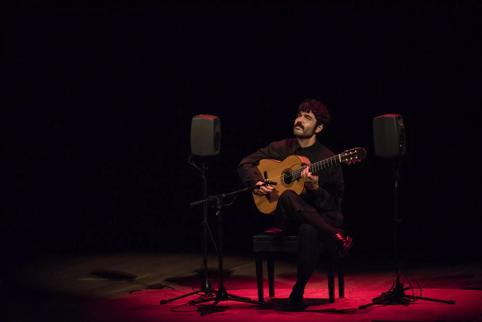 Fragmento de 'Alive', concierto de Joselito Acedo en el ciclo Guitarra desnuda de la Bienal de Flamenco de Sevilla