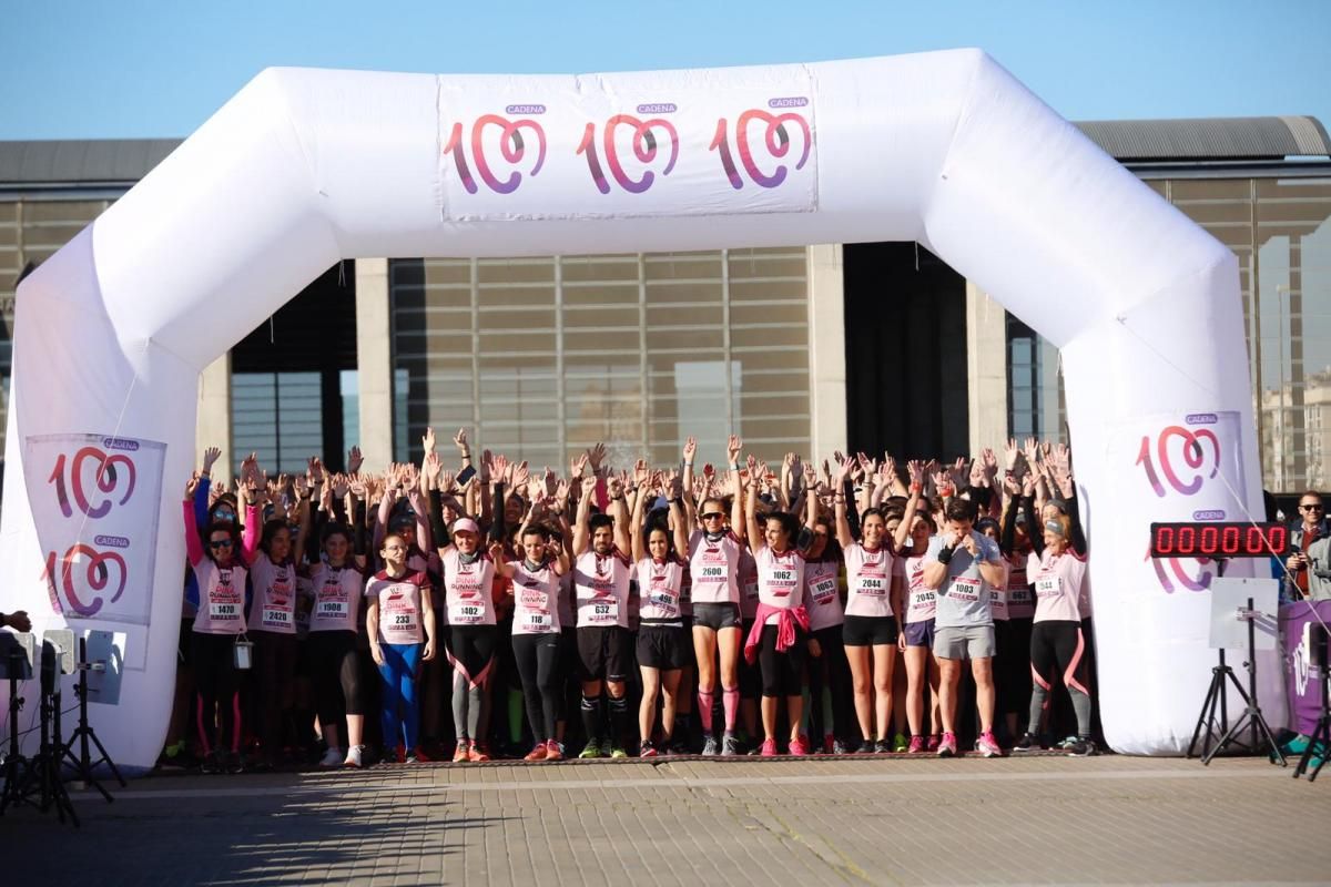 La Pink Running reúne a miles de mujeres deportistas en el Día Internacional de la Mujer