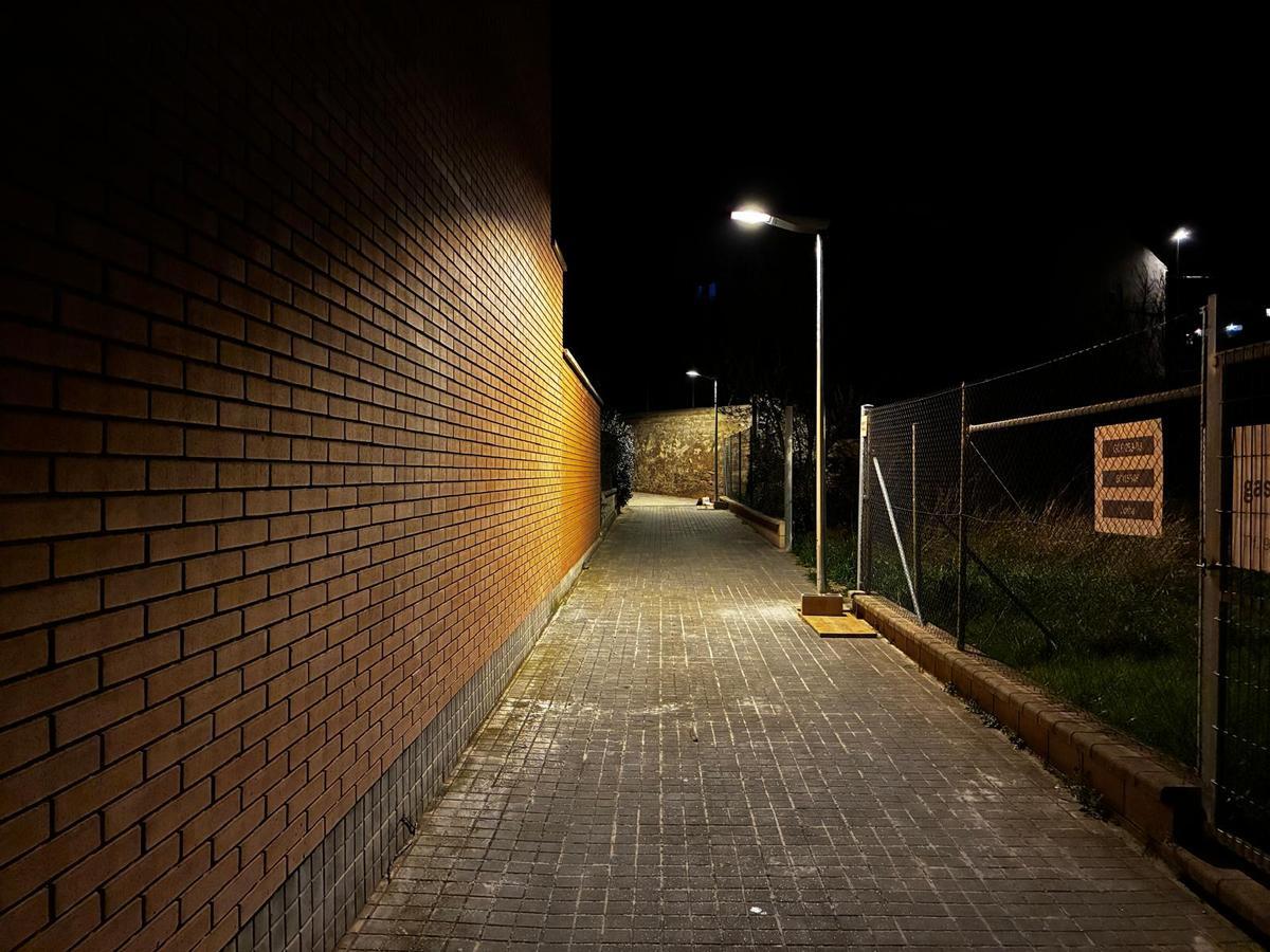 Aspecte dels nous fanals del poble