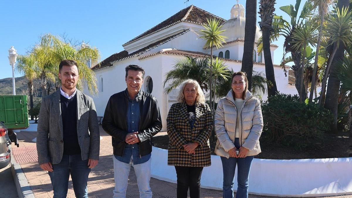 La empresa Hermanos Campano rehabilitará la ermita de Nuestra Señora de las Nieves de Torrox.