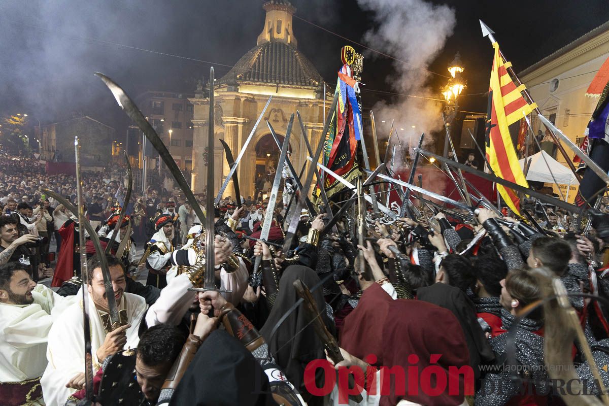 Fiestas de Caravaca | Procesión de día 3 de mayo (Procesión, parlamento y baño)