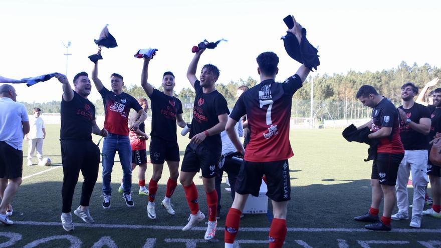 Así festejaron los jugadores el ascenso del Vea