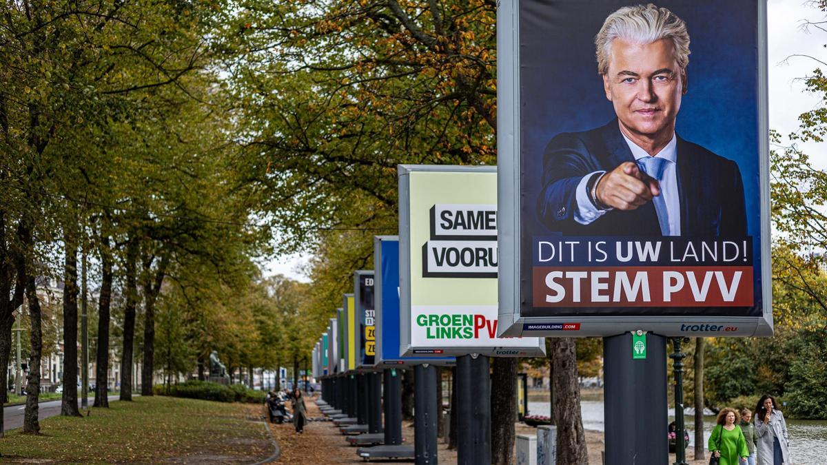 Carteles de campaña de cara a las eleccionesen Países Bajos.