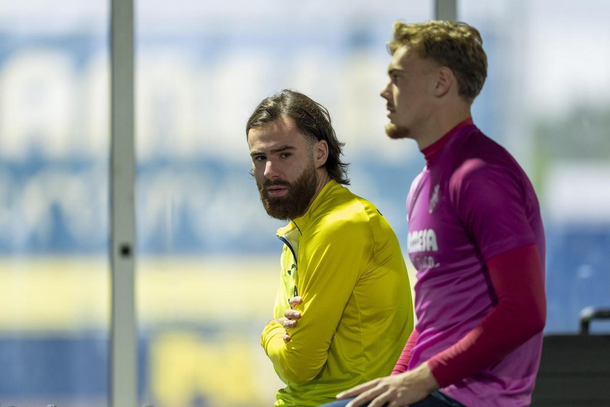 Ben Brereton sigue los pasos de Filip Jörgensen y abandona la disciplina amarilla en el presente mercado estival.