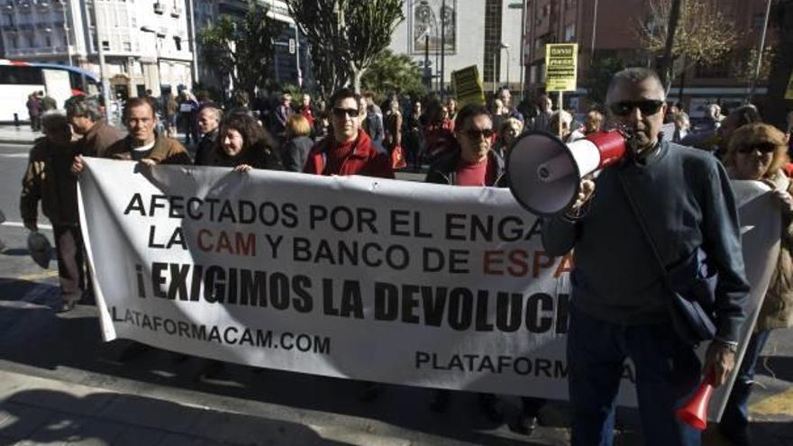 Una de las protestas que han protagonizado los afectados por las cuotas participativas de la CAM.