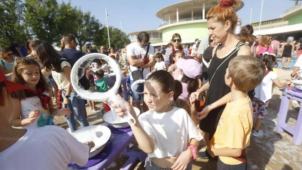 El Río y Juego es uno de los grandes polos de atracción de las Fiestas del Pilar.