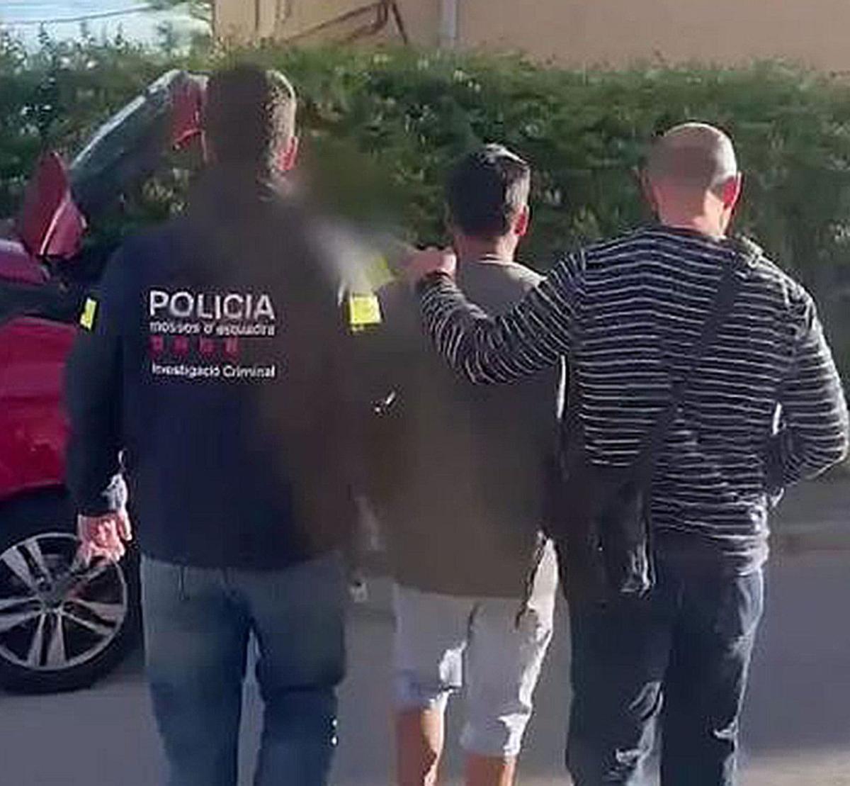 Tres investigats per enviar porno a la víctima del Raval Tres investigats per enviar porno a la víctima del Raval