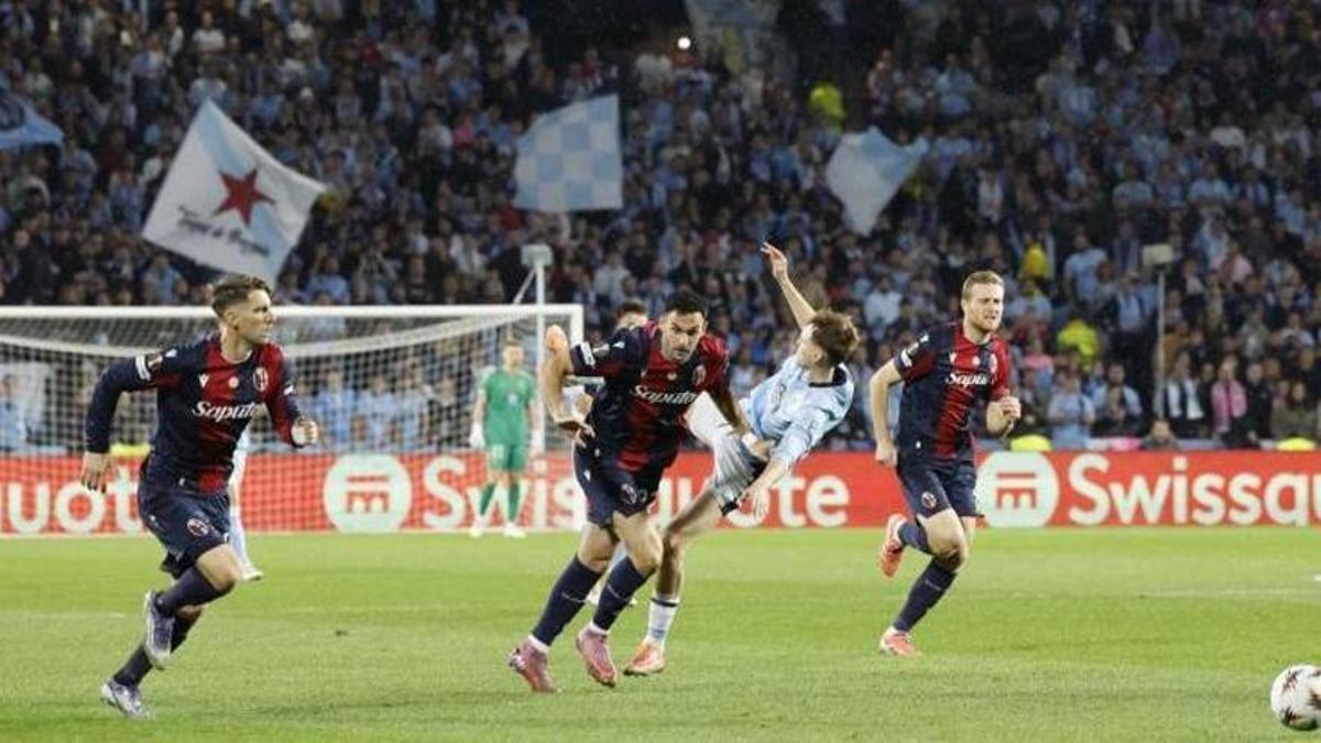 El Bolonia sorprende al Celta en Balaídos