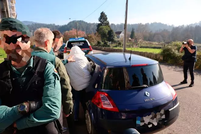 Tensión y gritos en los juzgados de Porriño contra el detenido por el crimen de Salceda: "¡Asesino!"