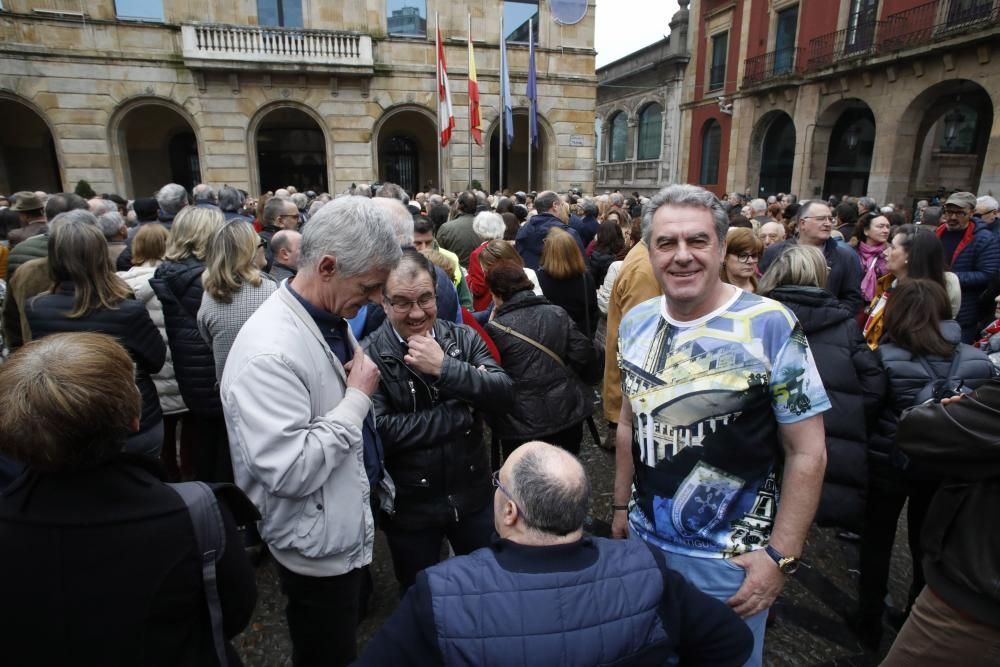 La defensa de la Universidad Laboral como Patrimonio mundial toma la calle