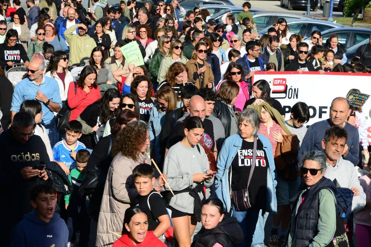 La comunidad educativa también clama en Cangas La comunidad educativa también clama en Cangas