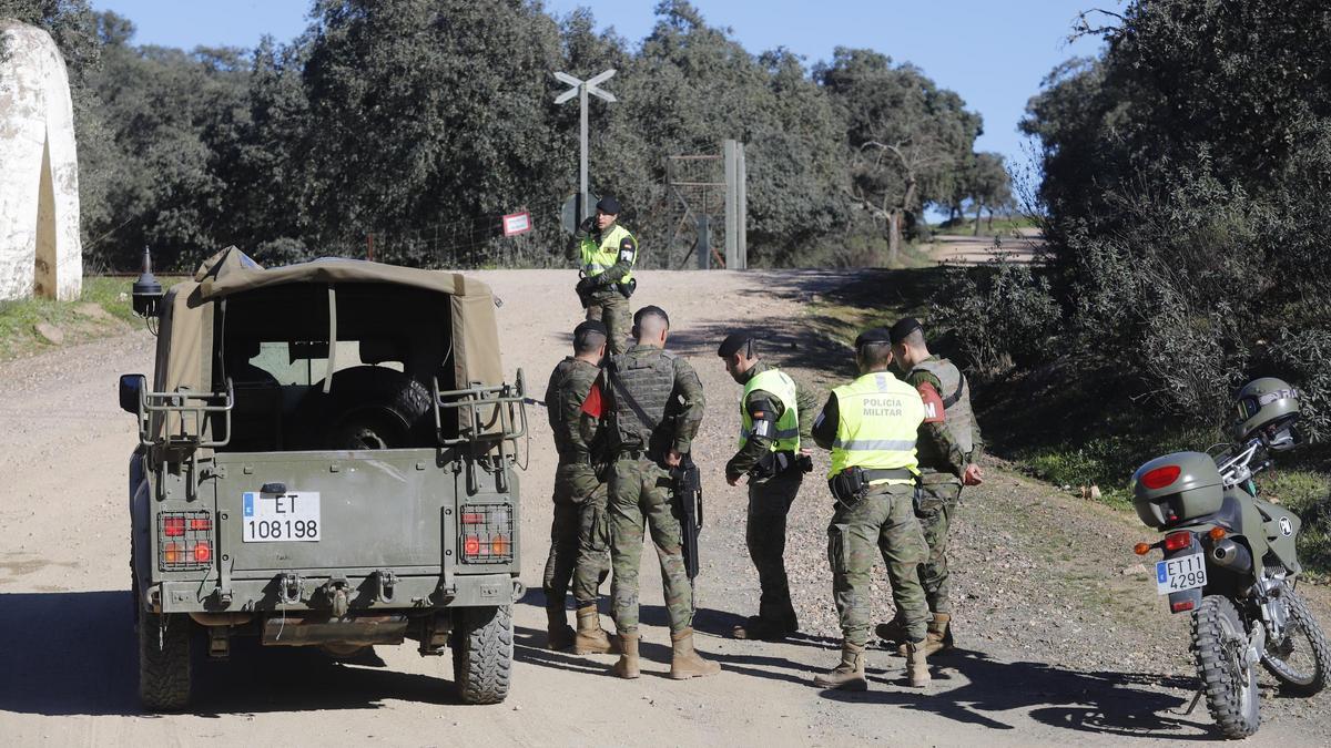 Militares en Cerro Muriano el pasado 21 de diciembre, cuando fallecieron un cabo y un soldado en unas maniobras.
