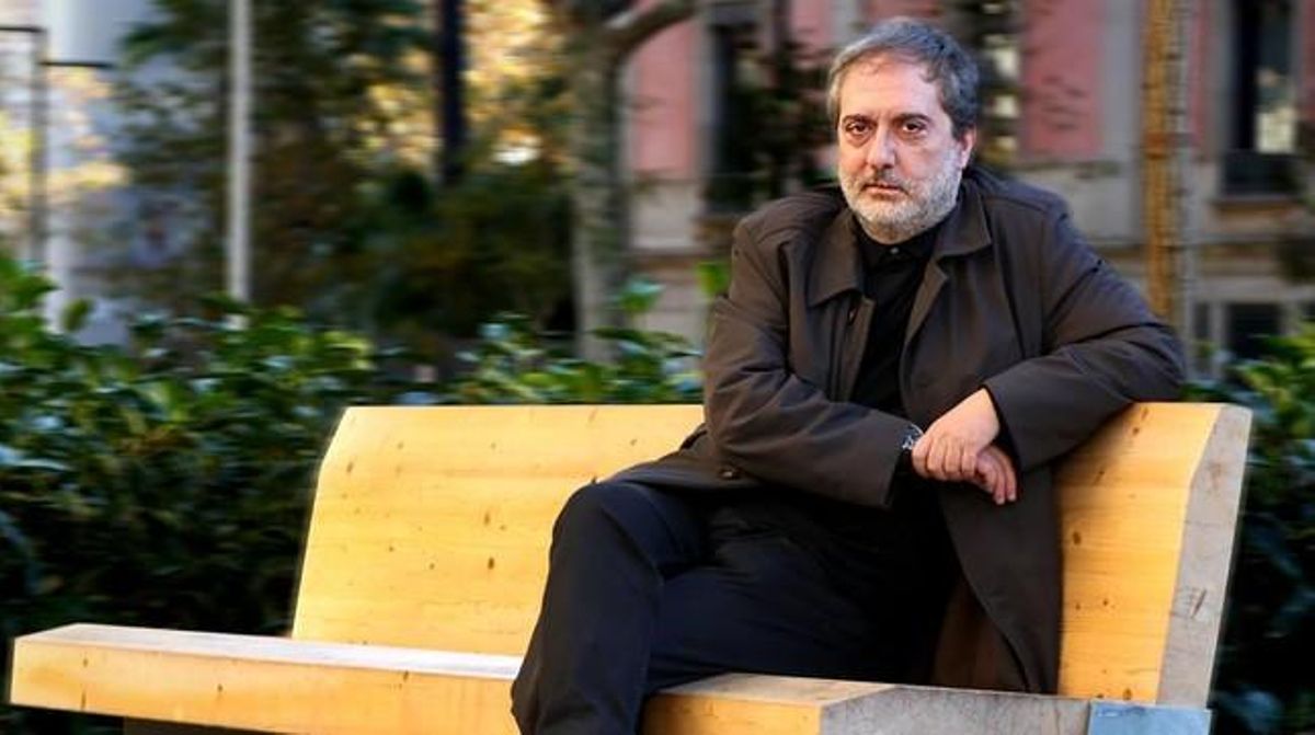Barcelona, 17 de novembre del 2015. Javier Olivares, guionista d’’El ministerio del tiempo’ i autor de la novel·la històrica ’Felipe’. Barcelona, 17 de novembre del 2015. Javier Olivares, guionista d’’El ministerio del tiempo’ i autor de la novel·la històrica ’Felipe’.
