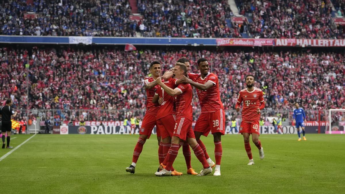 Joshua Kimich celebra un gol en un partido del Bayern de Múnich.