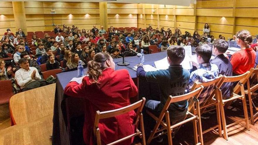 Los escolares de Betanzos piden carril bici comarcal y más espacios de ocio