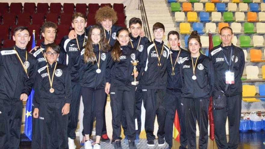 Los miembros del Taekwondo Benavente que compitieron en el Open de Castilla La Mancha.