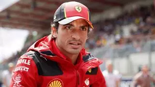 Sainz busca renovar su contrato con Ferrari