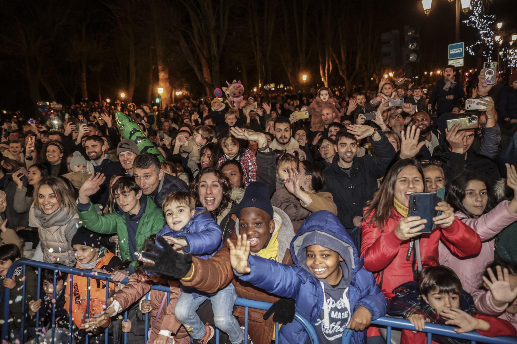 En imágenes: Así fue la multitudinaria cabalgata de Oviedo