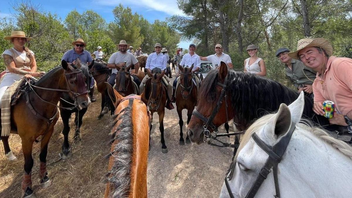 Los participantes en la iniciativa han disfrutado de un agradable paseo por el municipio.
