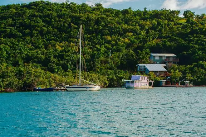 Sumérgete en el paraíso: estos son los lugares imprescindibles para visitar en Puerto Rico