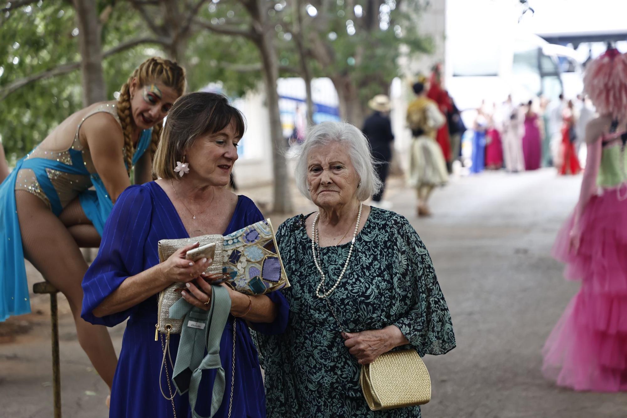 Boda de Nuria Llopis: la alfombra roja