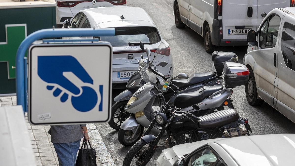 El Ayuntamiento de Alicante tendrá que pagar 2,59 millones a Vectalia por los servicio de la ORA y la grúa