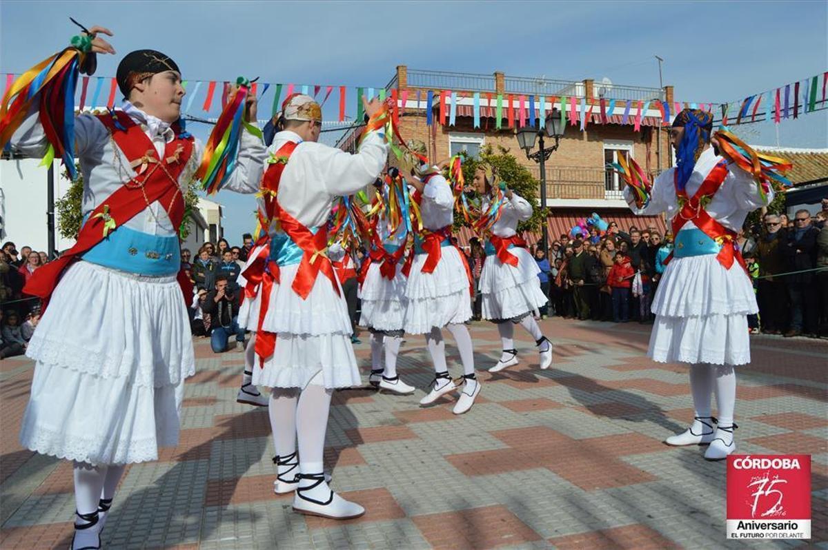 FOTOGALERÍA /  Danza de los Locos y del Baile del Oso de Fuente Carreteros