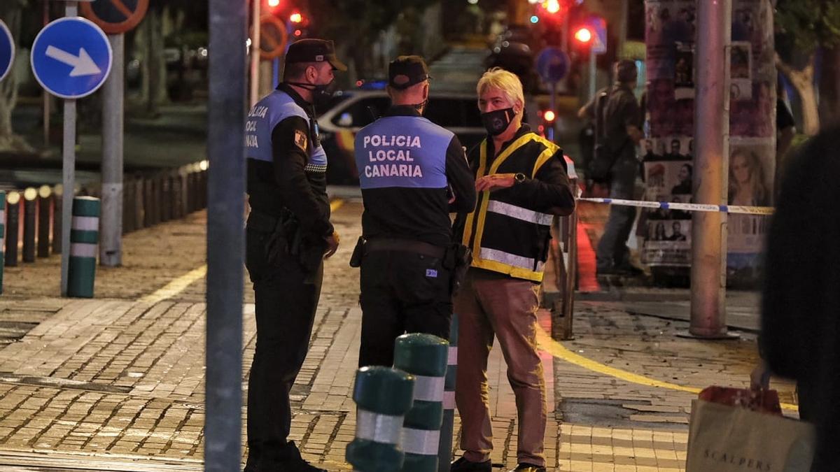 Alerta en Santa Cruz de Tenerife por un paquete sospechoso en la puerta de Capitanía