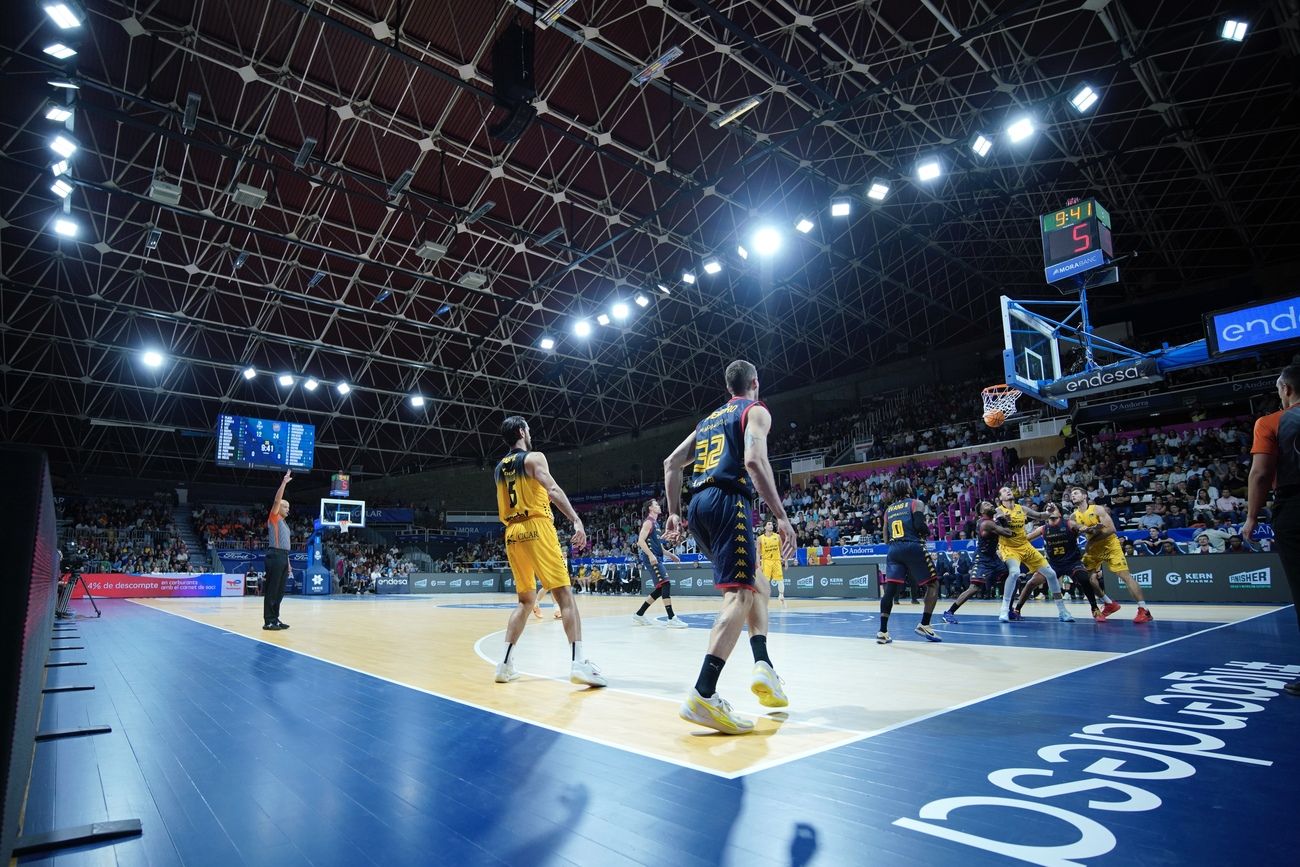 El partido Morabanc Andorra-CB Canarias, en imágenes
