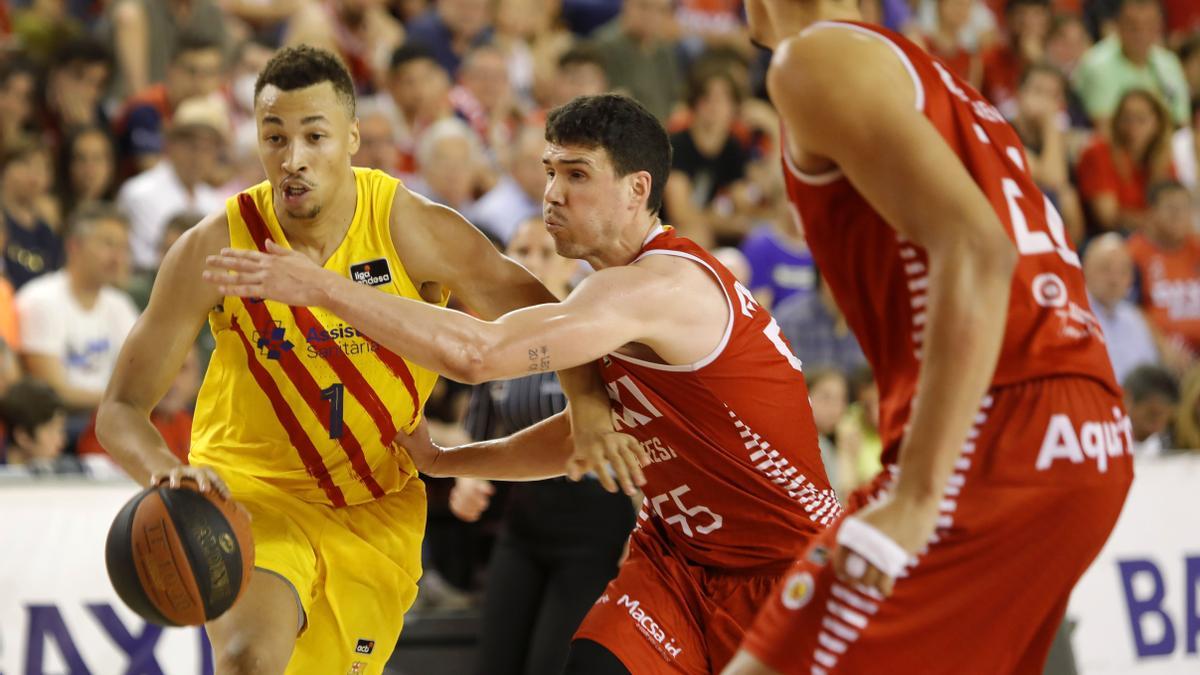 El Barça domina el duelo catalán desde el triple.