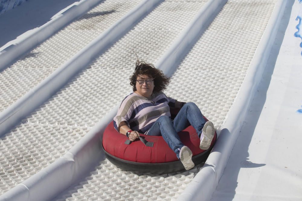 Inauguración del tobogán gigante en Santa Cruz de