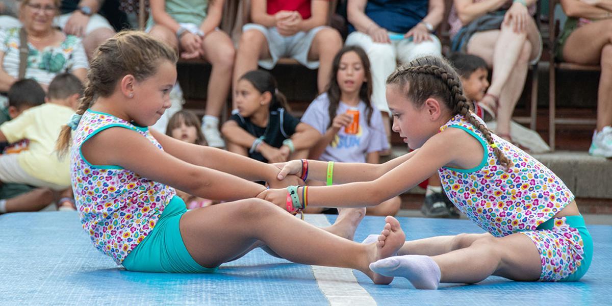 Sant Joan celebra una concorreguda Festa del barri del sector del Llobet