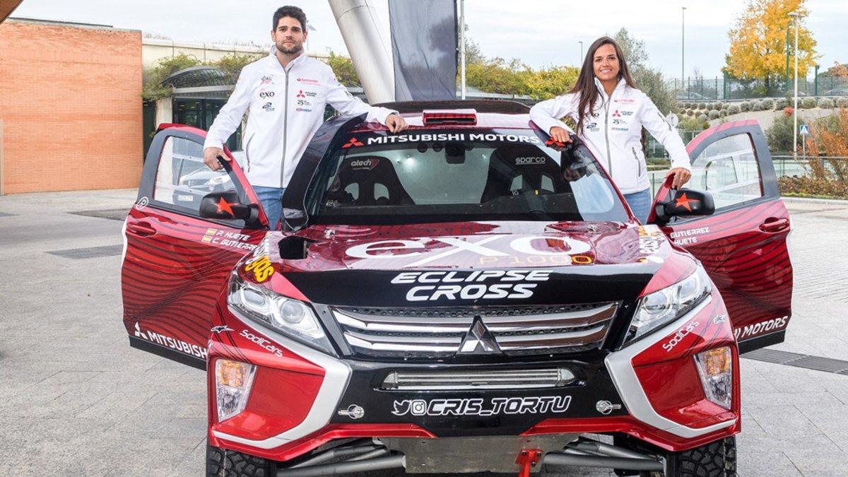 Cristina, con Pablo Huete en la presentación del equipo para el 2020