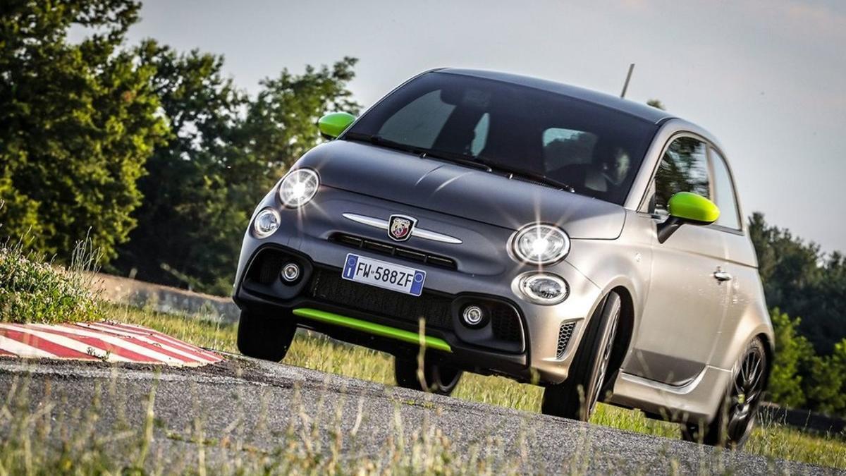 Más potencia y telemetría para el Abarth 595 Pista